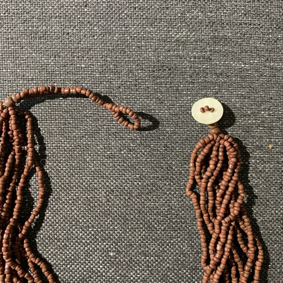 Shell pendant necklace - Picture 7 of 8